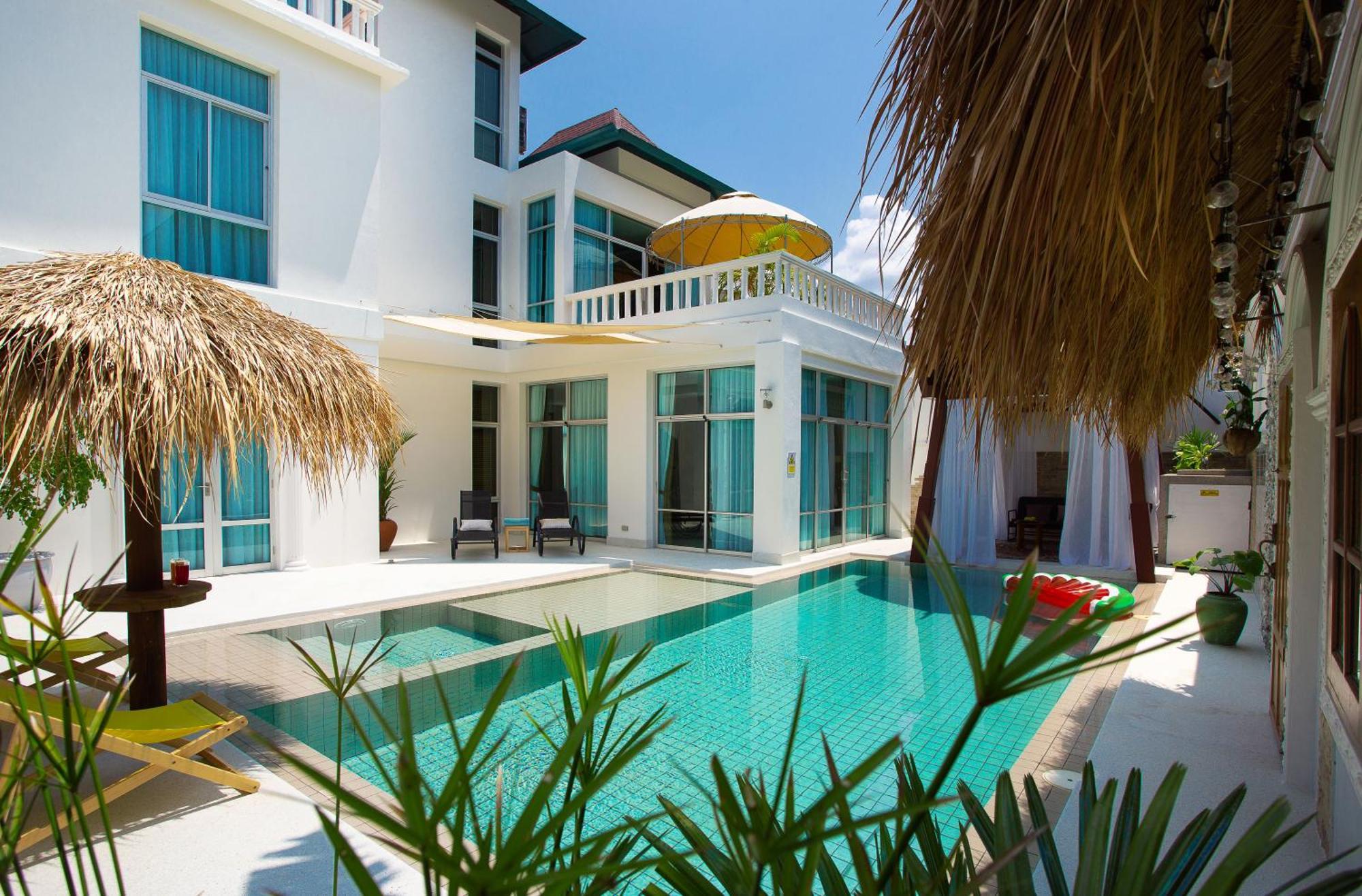 Nagawari Art Maldives Pattaya Villa Na Chom Thian Exterior photo